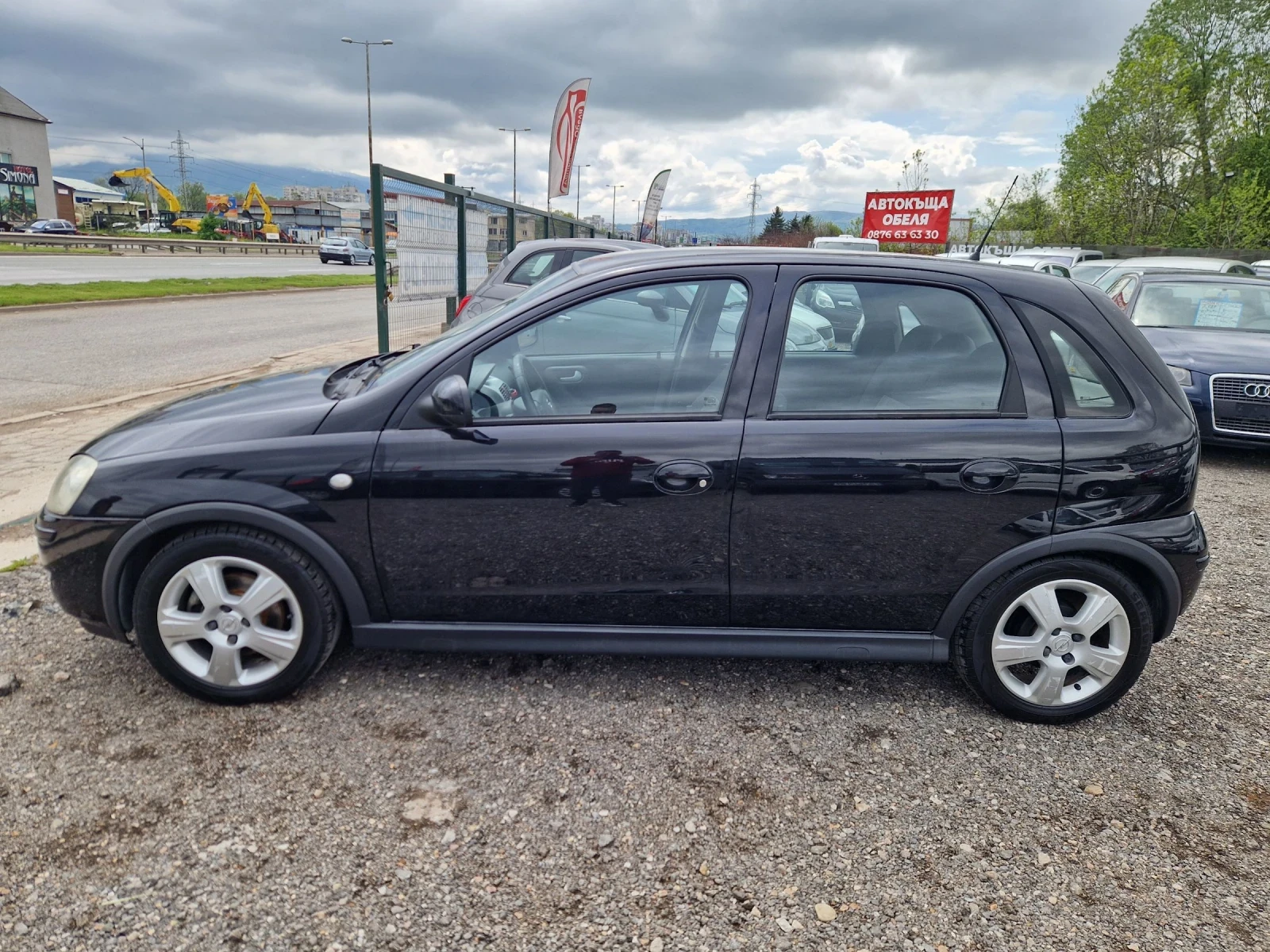 Opel Corsa 1.3CDTI 75PS.ITALIA - изображение 3