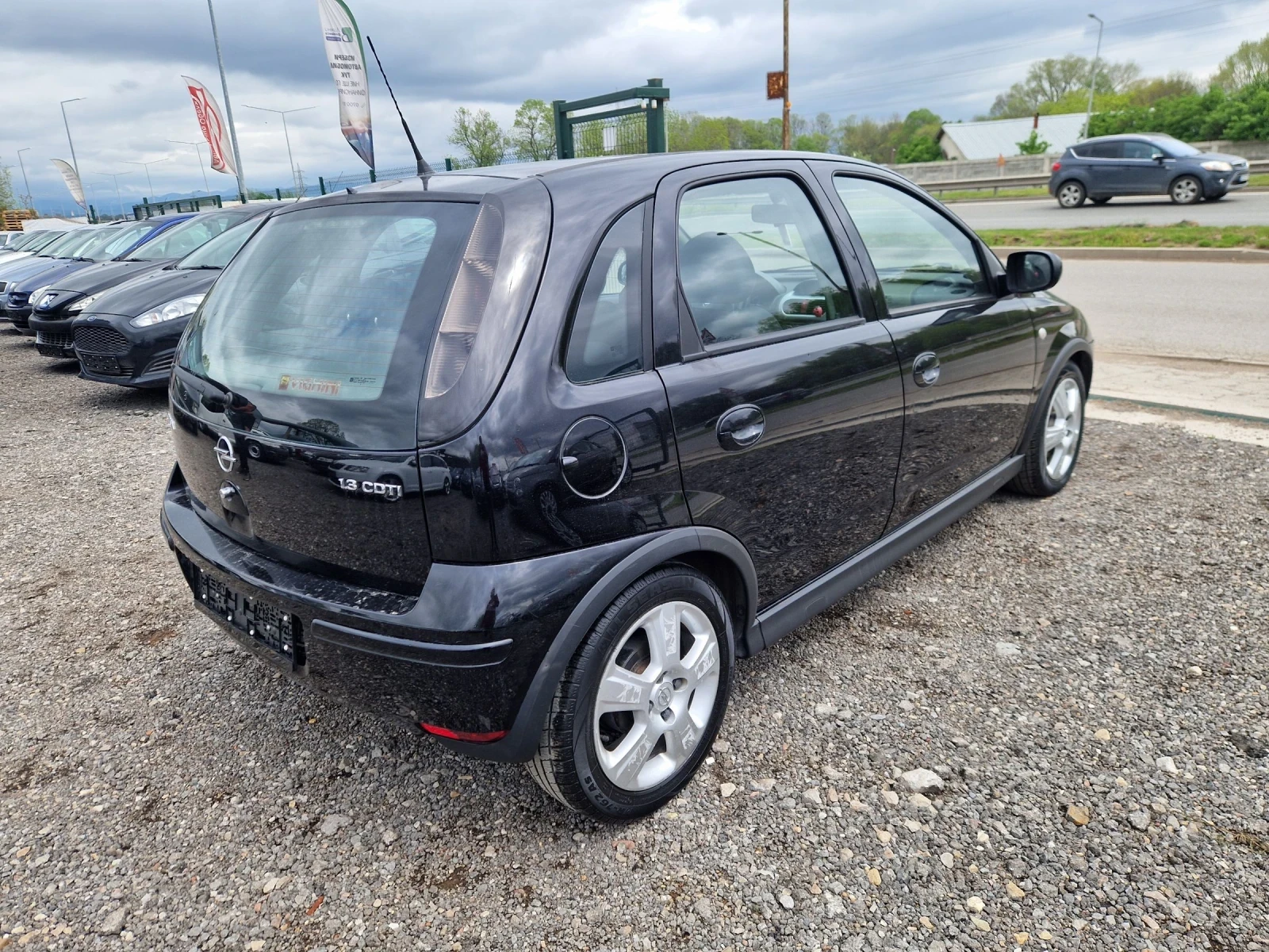 Opel Corsa 1.3CDTI 75PS.ITALIA - изображение 9