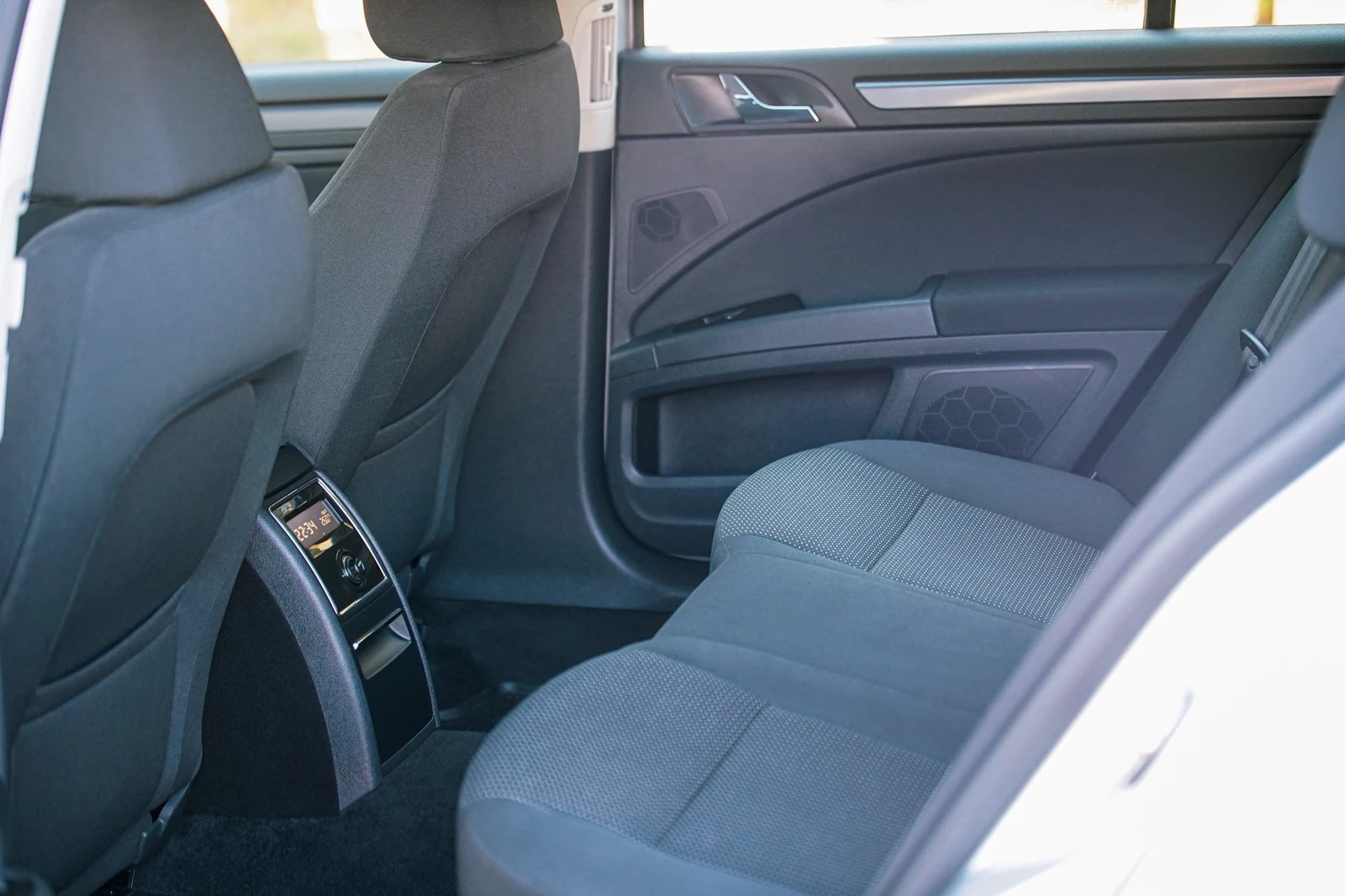 Skoda Superb 1.8 TSI | Mobile.bg   12