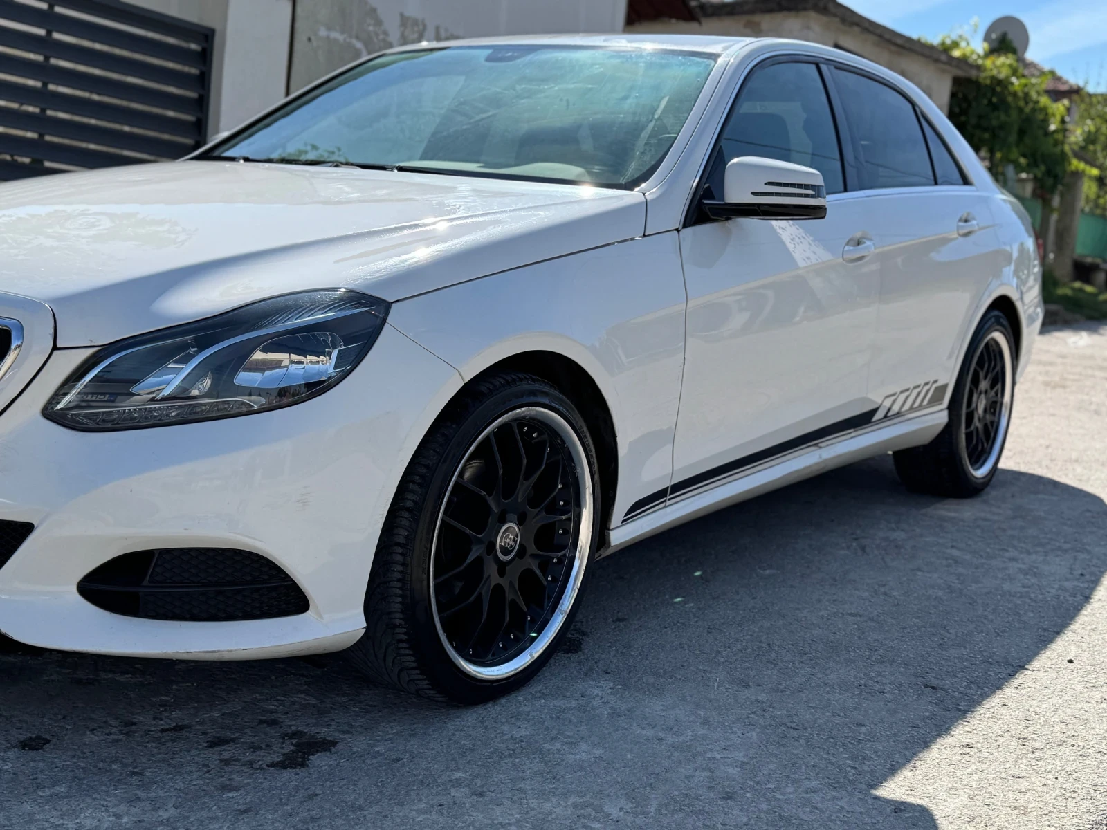 Mercedes-Benz E 200 CD?* AMG - изображение 3