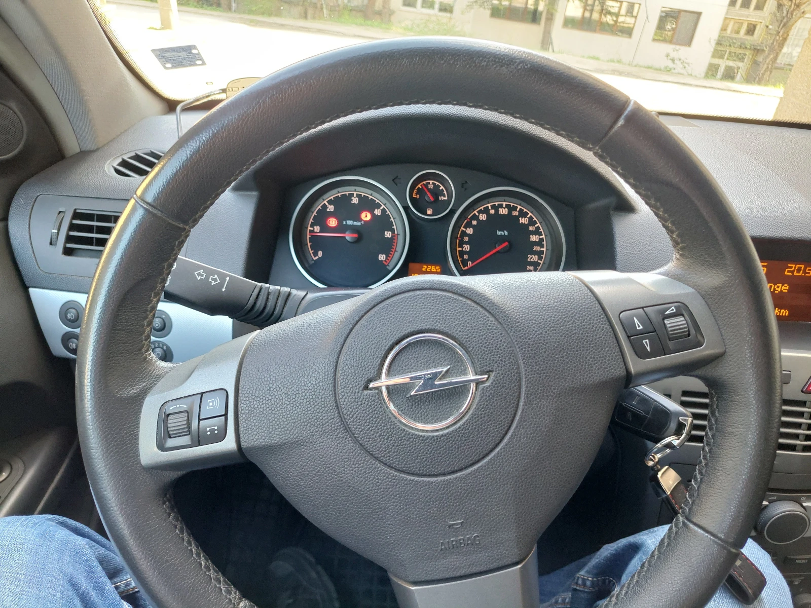 Opel Astra | Mobile.bg — изображение 8