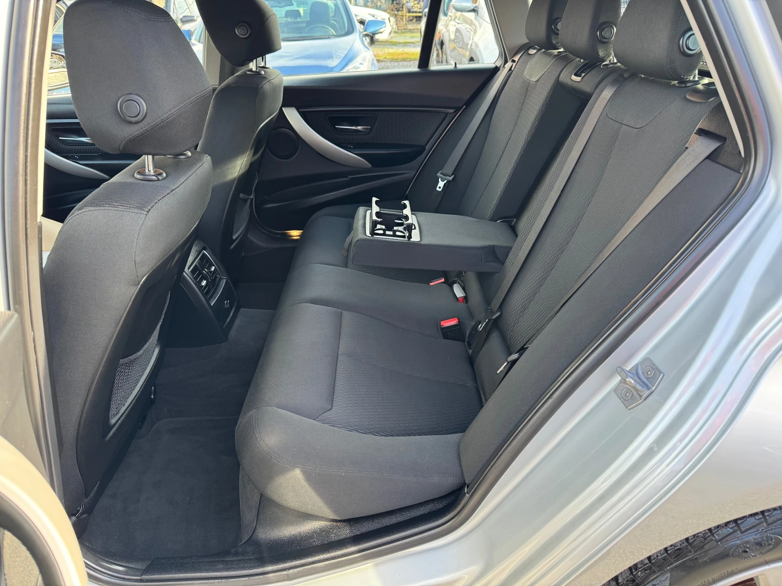 BMW 318 D-Facelift- | Mobile.bg   17