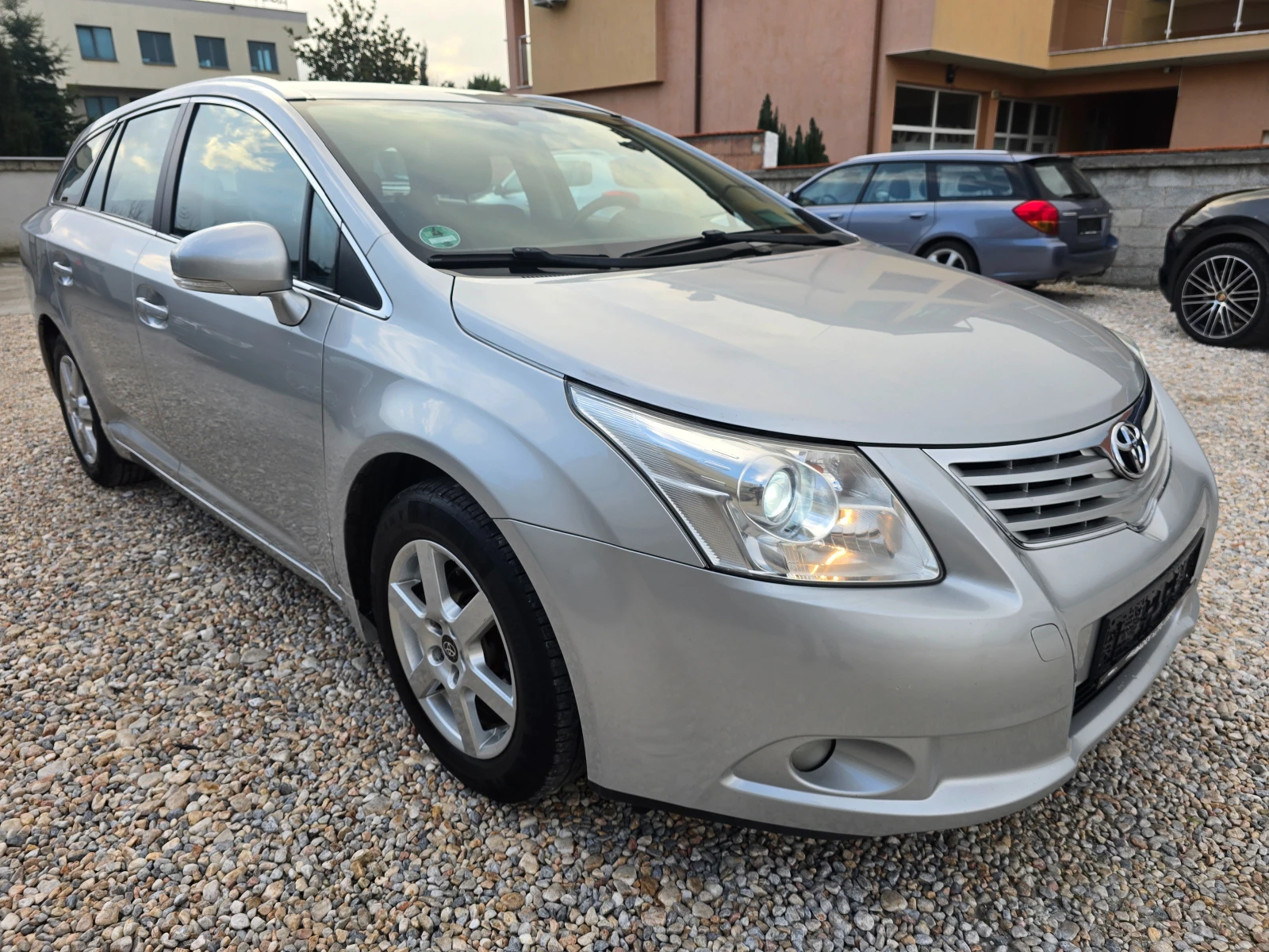 Toyota Avensis 1.8VVTI/EXECUTIVE/ - изображение 5