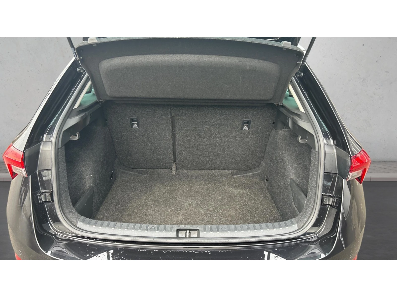 Skoda Scala 1.6 TDi DSG, ������� ������ �� 245   | Mobile.bg � ����������� 10