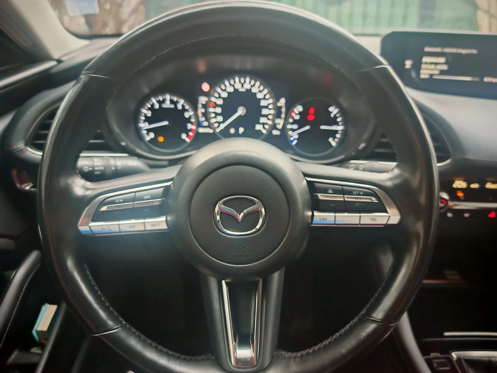 Mazda 3 2.0 Skyactiv-G/150 кс/фабрична гаранция - изображение 8