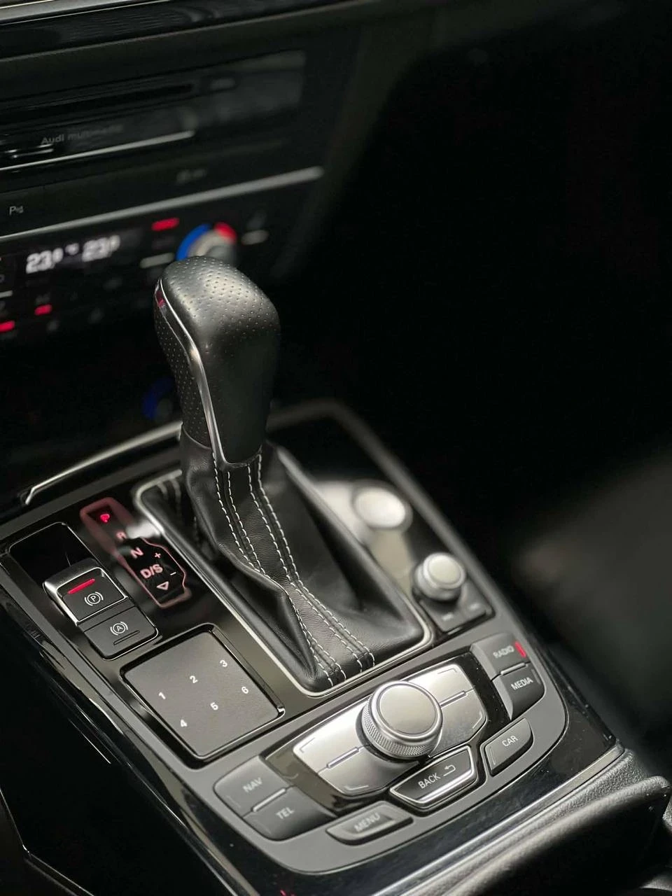 Audi A6, снимка 6 - Автомобили и джипове - 53892675