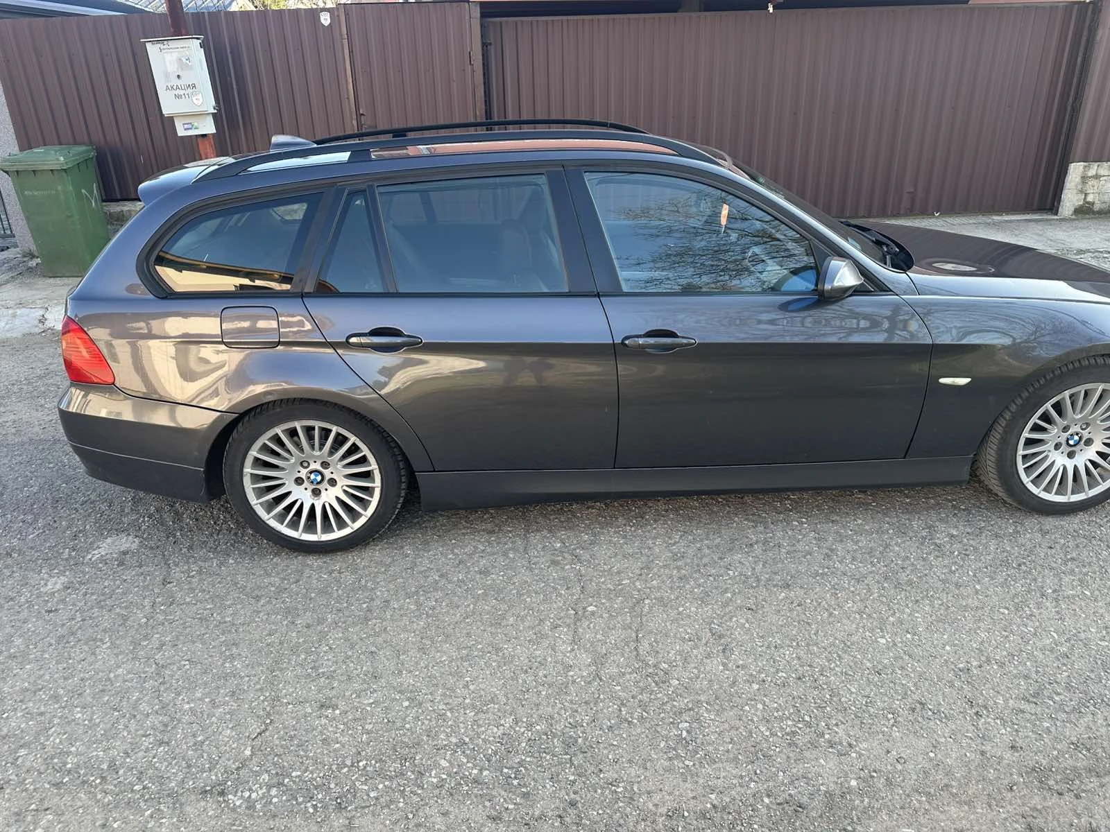 BMW 320, снимка 8 - Автомобили и джипове - 53963741