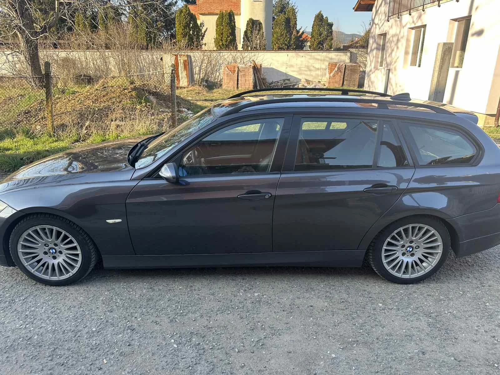 BMW 320, снимка 6 - Автомобили и джипове - 53963741