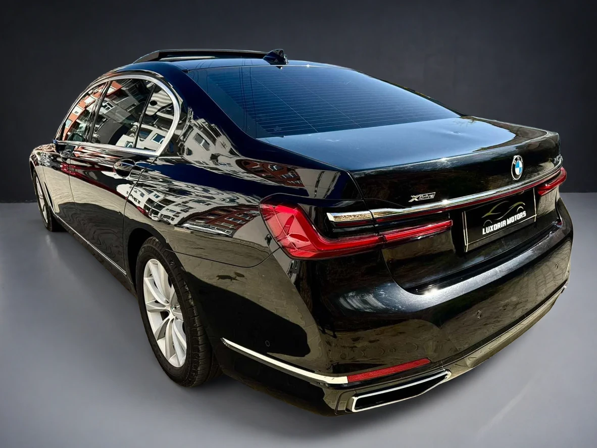 BMW 740 * b58* Led* Long, снимка 4 - Автомобили и джипове - 54530094