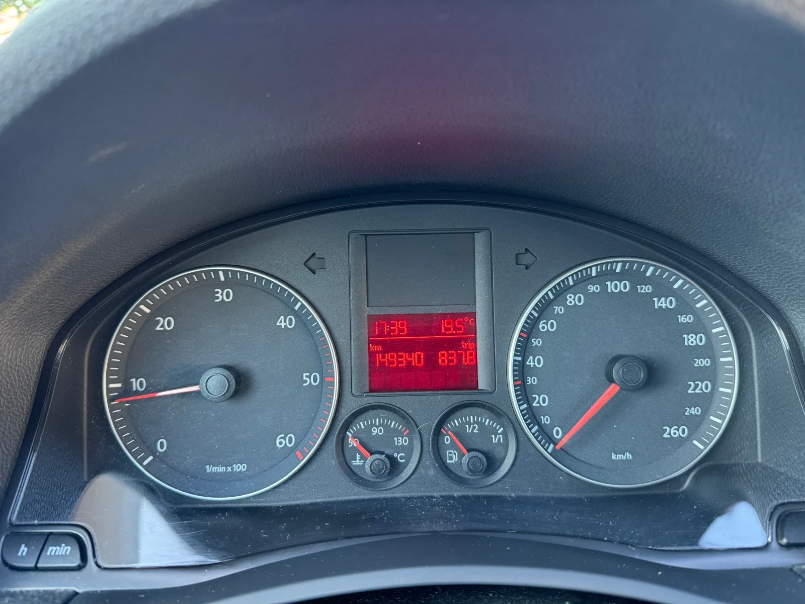VW Golf 1.9Tdi 90hp, снимка 13 - Автомобили и джипове - 54755052