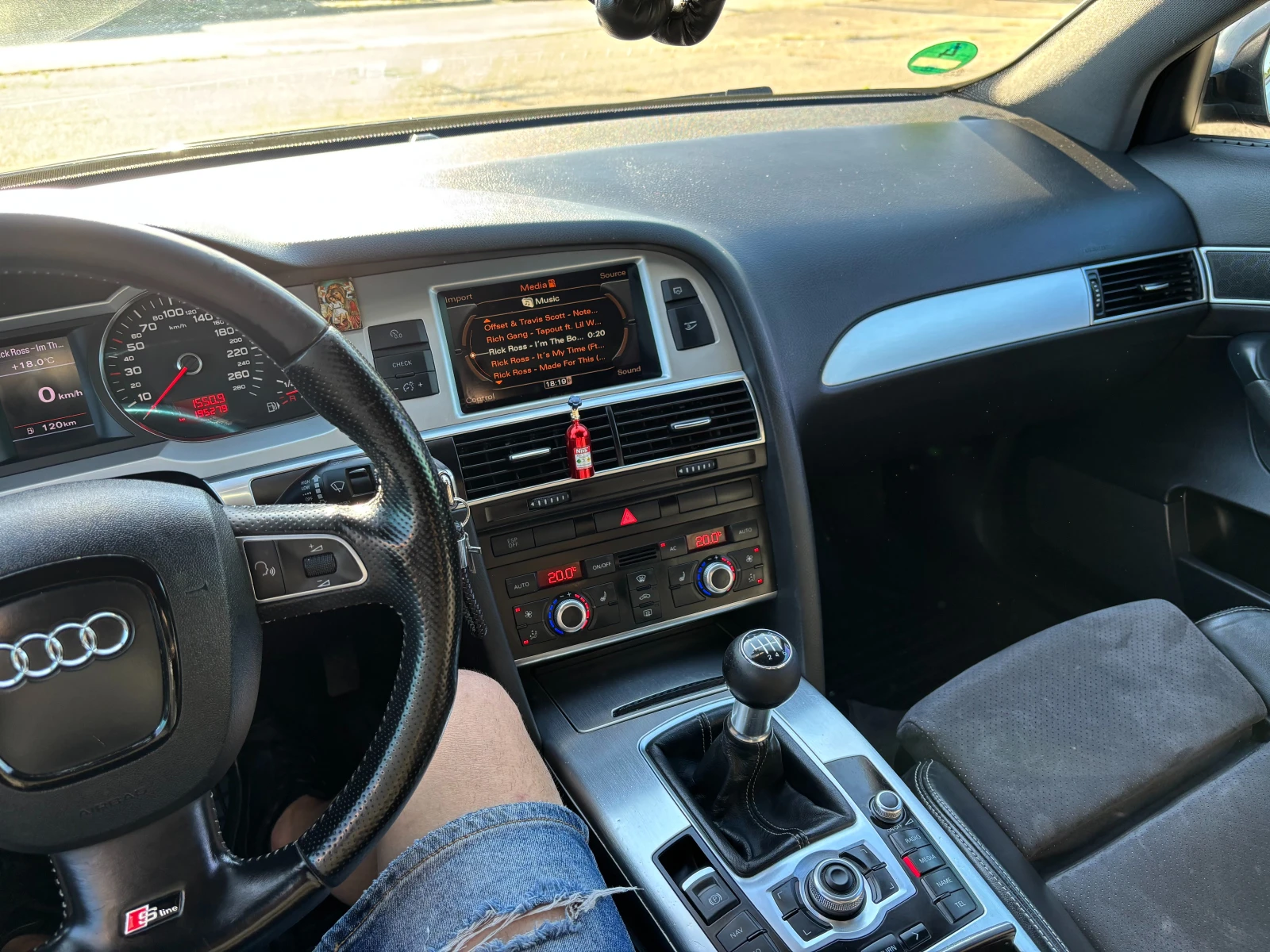 Audi A6 2.7TDI, снимка 11 - Автомобили и джипове - 54824225