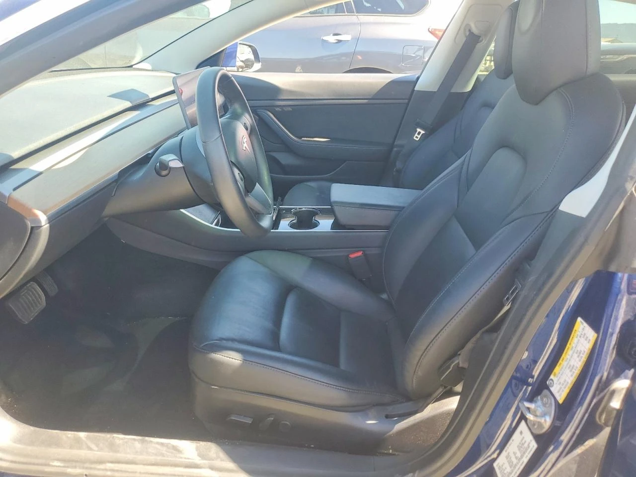 Tesla Model 3, снимка 4 - Автомобили и джипове - 54832520