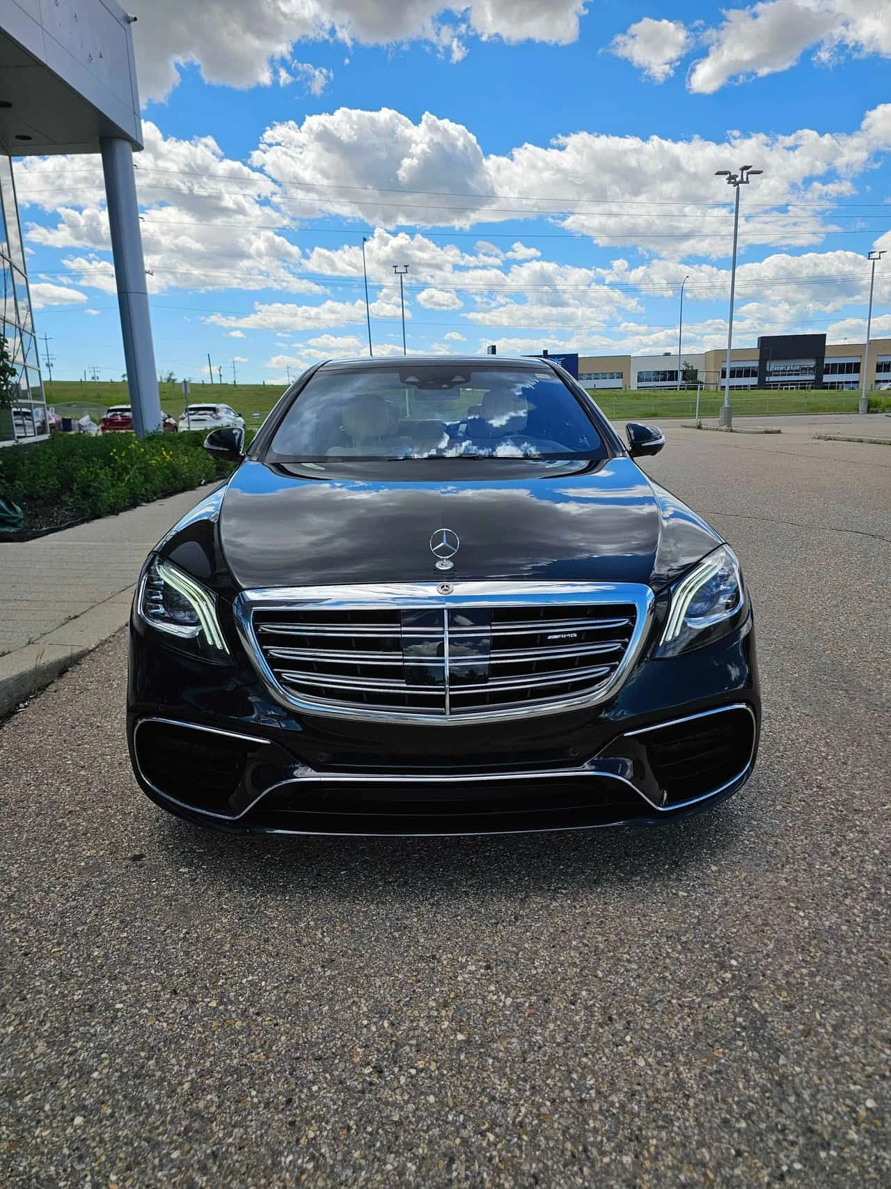 Mercedes-Benz S 63 AMG  FULL / BURMESTER / DIS / ОБДУХВАНЕ / NIGHT VISION, снимка 2 - Автомобили и джипове - 55555968