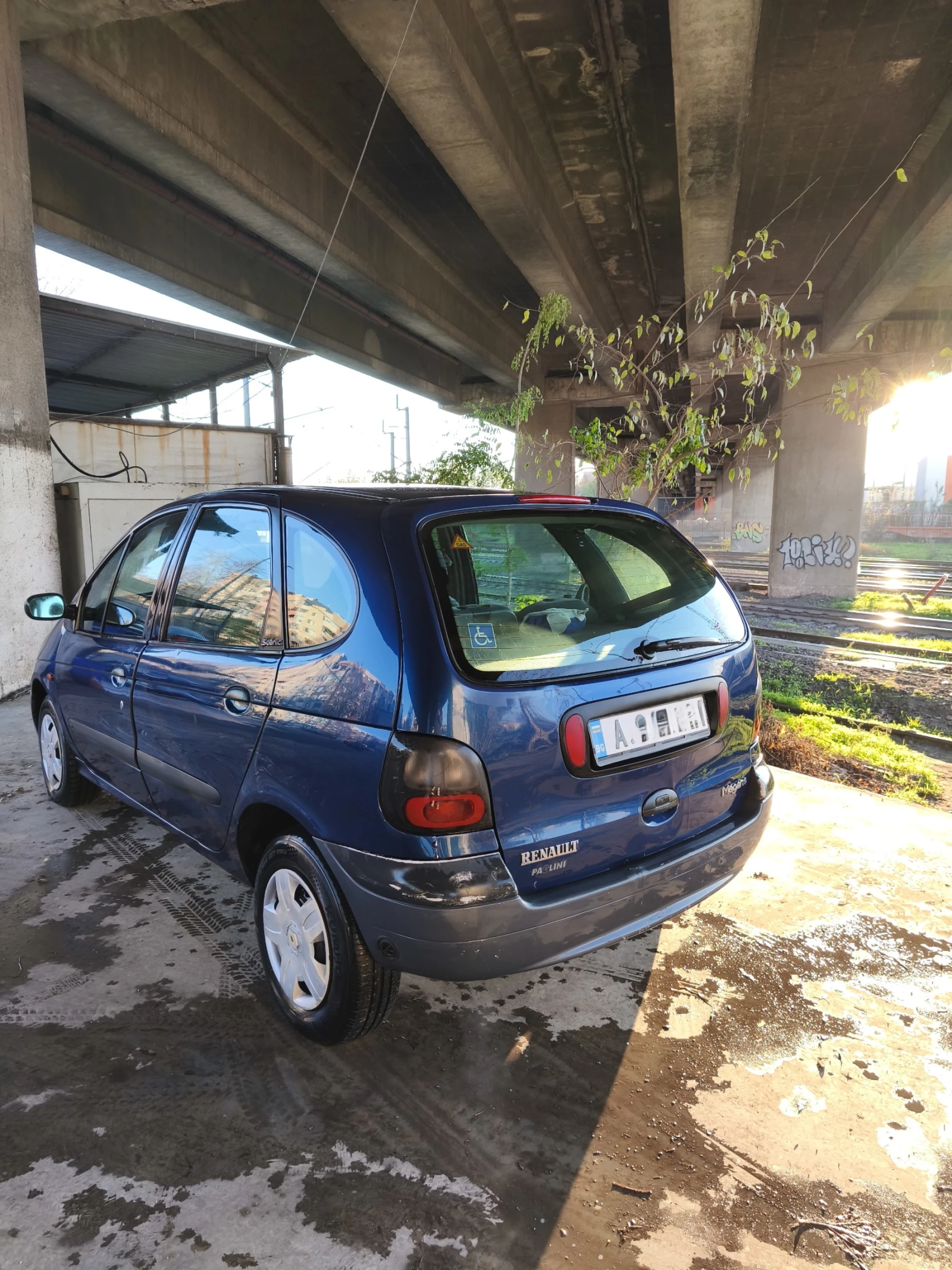 Renault Scenic 2000, снимка 4 - Автомобили и джипове - 55678965