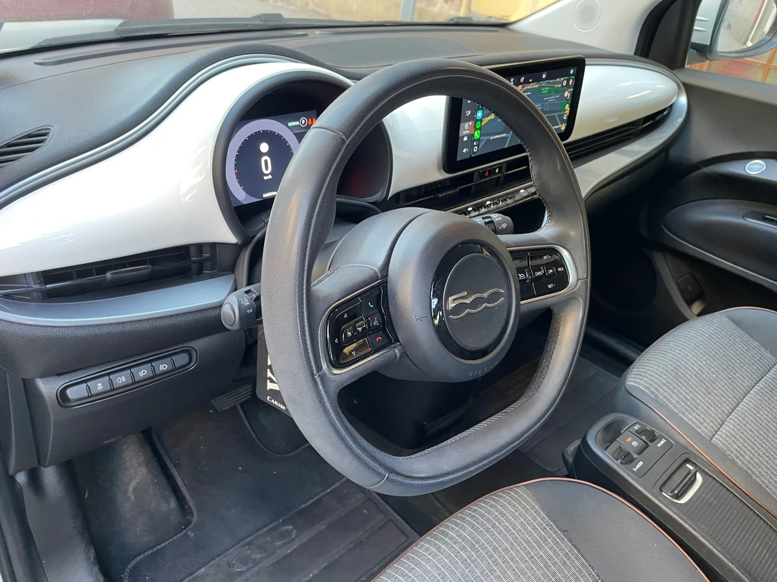 Fiat 500e, снимка 5 - Автомобили и джипове - 56118402