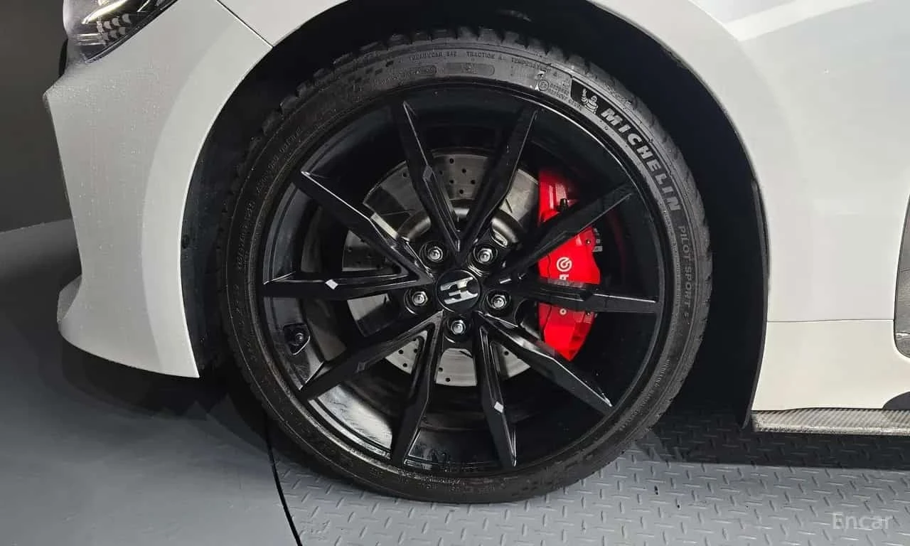 Kia Stinger * 3.3 Turbo 2WD * ЦЕНА ДО БГ, снимка 5 - Автомобили и джипове - 56182585