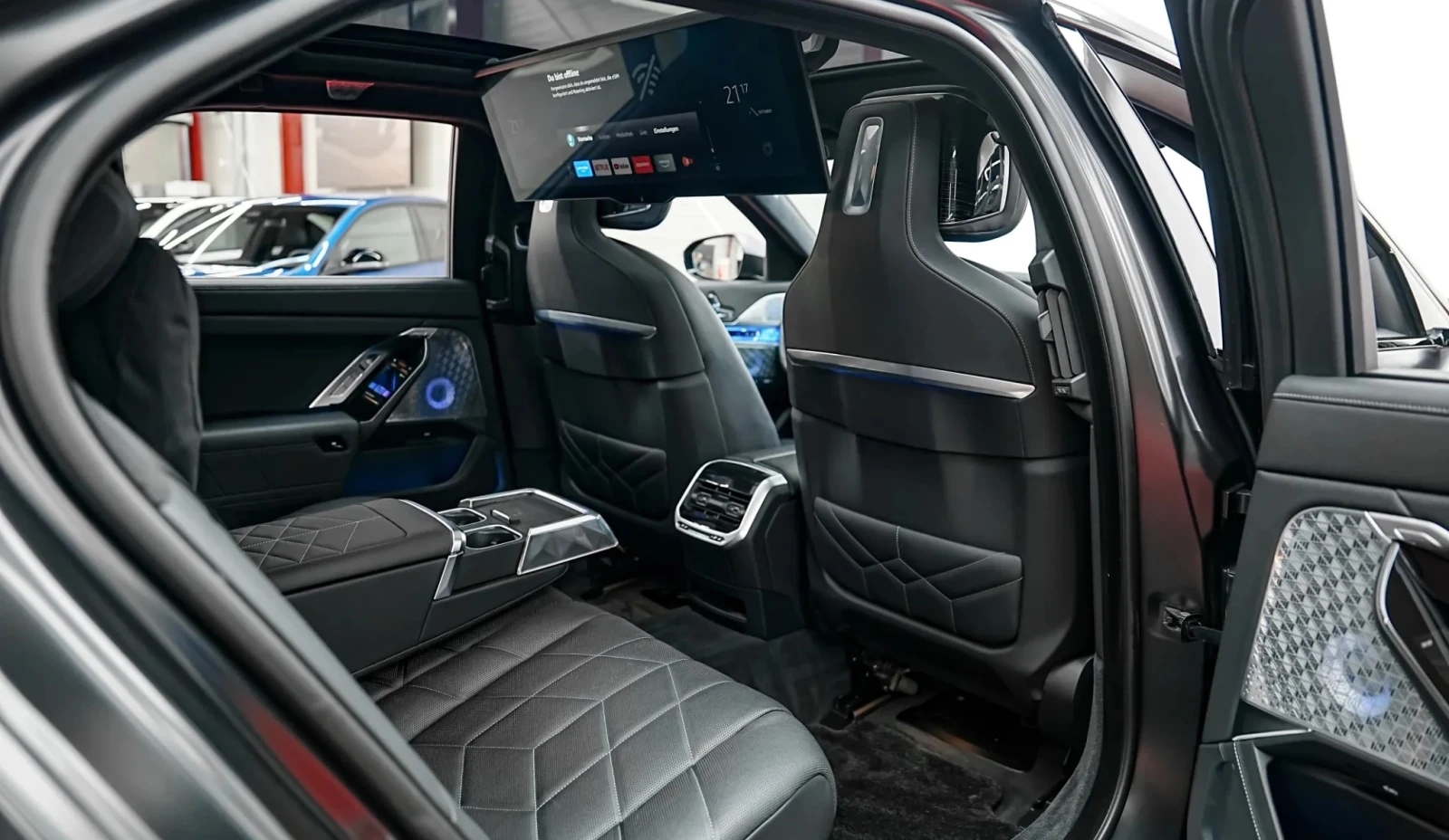 BMW 740 d xDrive M-Sport MHEV Maxton Design Package, снимка 7 - Автомобили и джипове - 56337341