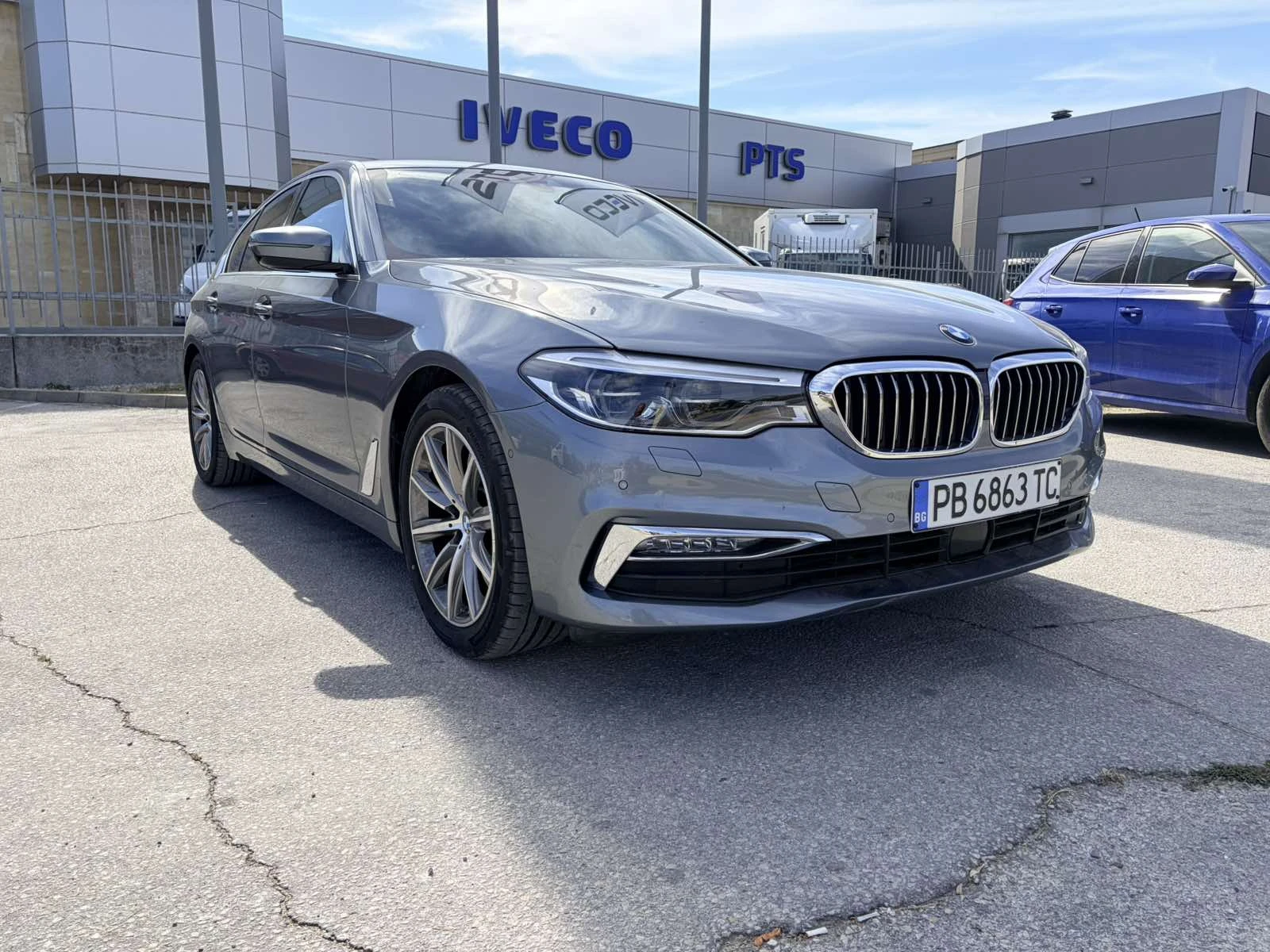 BMW 520 G30 XDrive, снимка 4 - Автомобили и джипове - 56407567