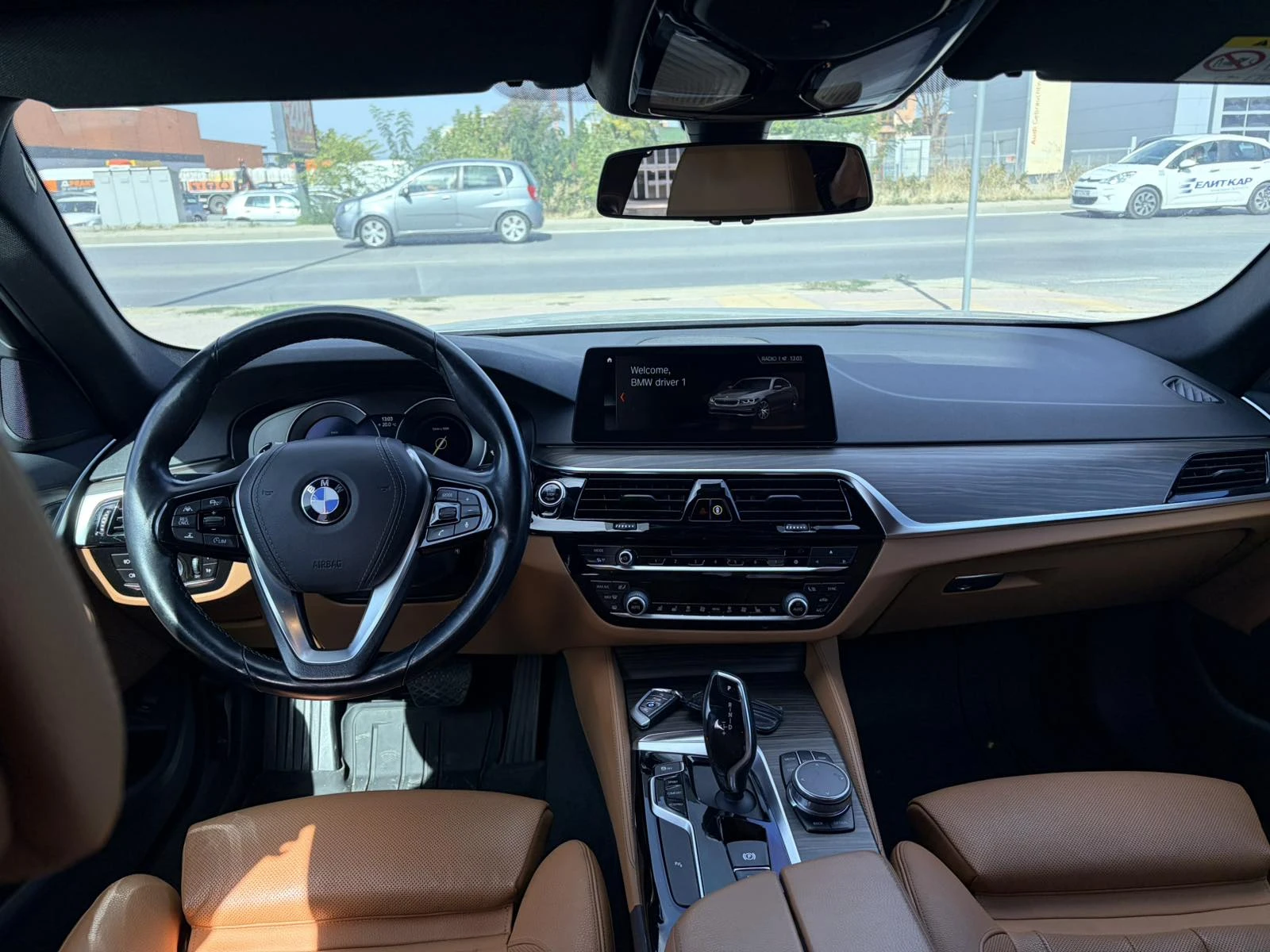 BMW 520 G30 XDrive, снимка 12 - Автомобили и джипове - 56407567