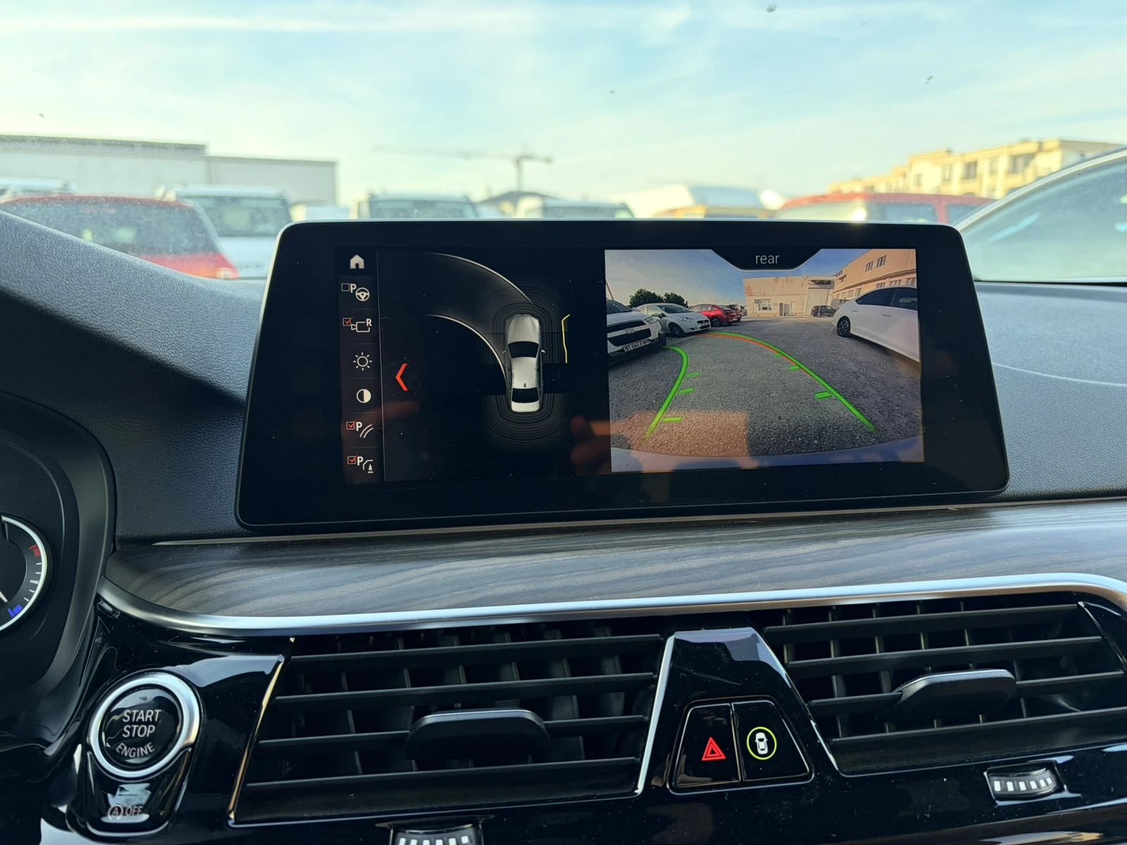 BMW 520 G30 XDrive, снимка 13 - Автомобили и джипове - 56407567