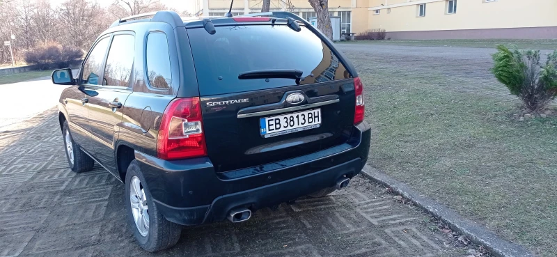 Kia Sportage 2.0LPG Italia, снимка 2 - Автомобили и джипове - 48922241