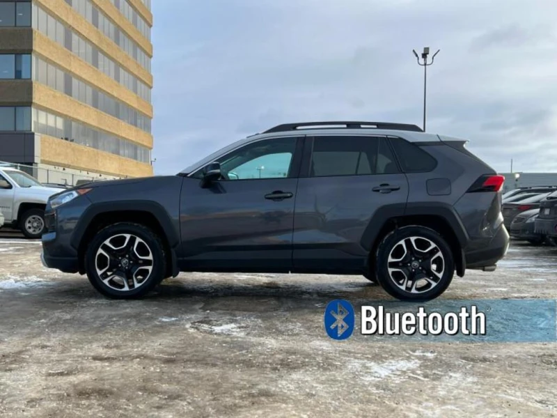 Toyota Rav4 TRAIL* Кожа* Подгрев* Обдухване* ПАНО* WIFI CHARGI, снимка 3 - Автомобили и джипове - 53307241