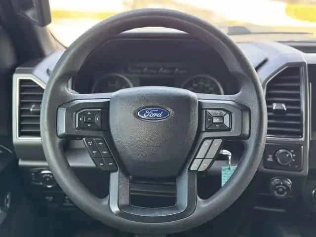 Ford F150 * XLT * CARFAX * БЕЗ ПЪРВОНАЧАЛНА ВНОСКА, снимка 14 - Автомобили и джипове - 53534831