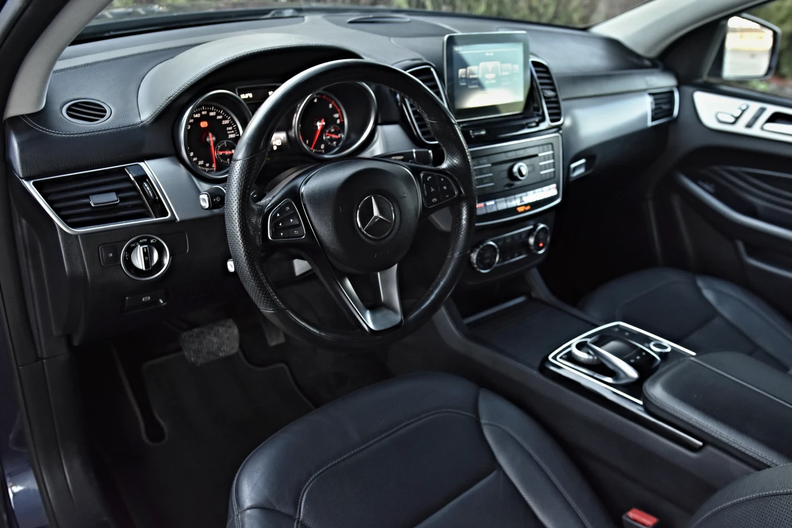 Mercedes-Benz GLE 350 COUPE/FULL/ЛИЗИНГ - изображение 10
