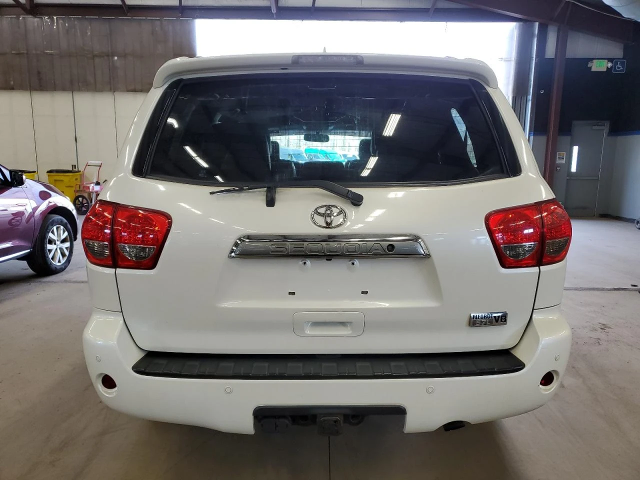 Toyota Sequoia PLATINUM* DISTRONIC* ОБДУХ* КАМЕРИ* 7МЕСТА - изображение 5