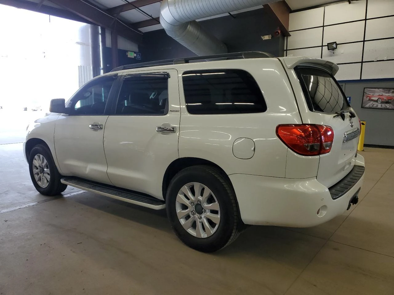 Toyota Sequoia PLATINUM* DISTRONIC* ОБДУХ* КАМЕРИ* 7МЕСТА - изображение 4