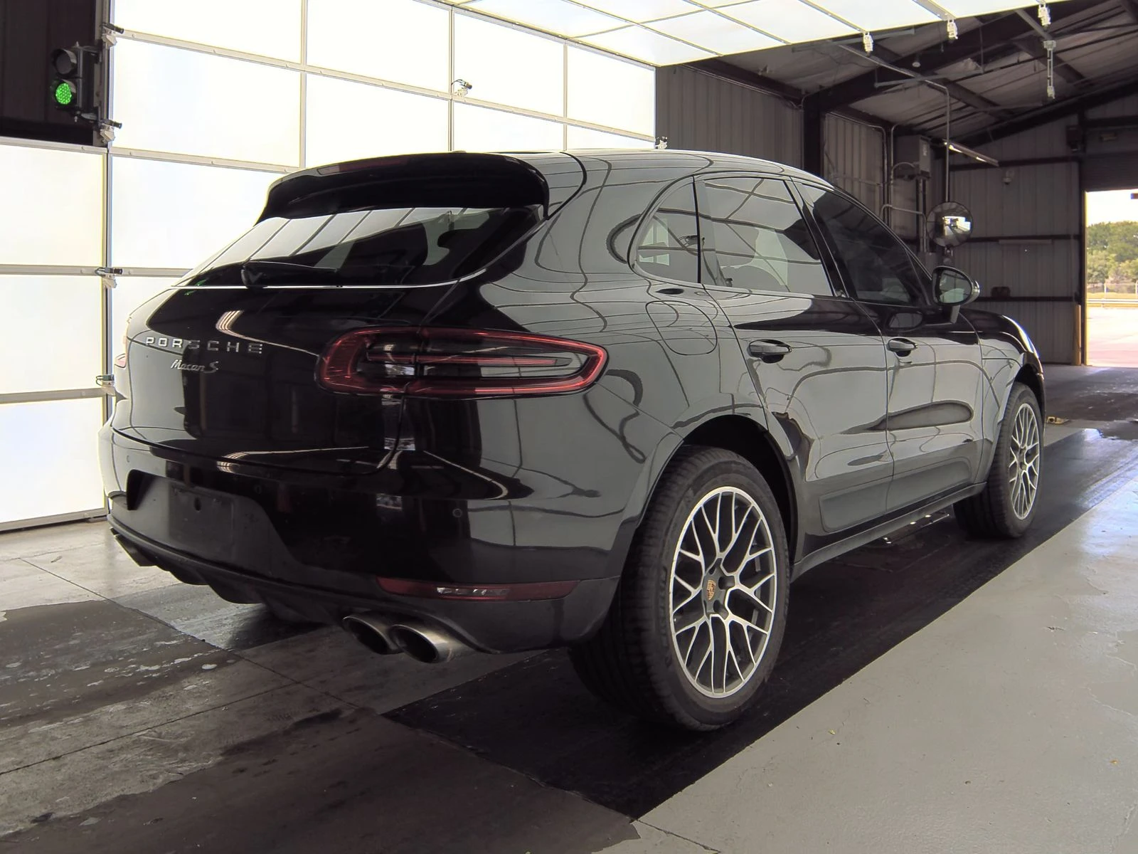 Porsche Macan S Обдух* BOSE* PDK* Въздух* Пано*  - изображение 4