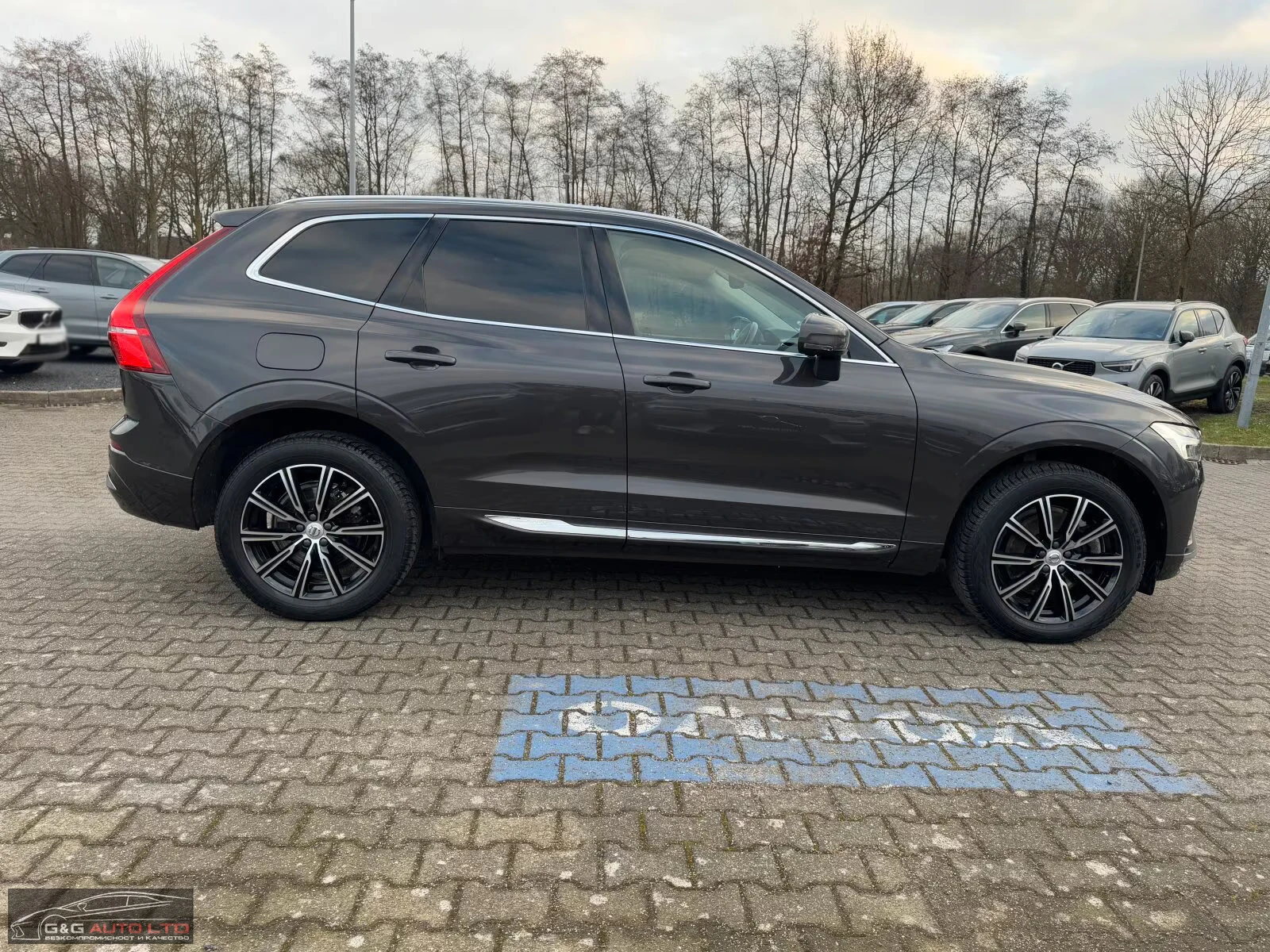 Volvo XC60 T6-INSCRIPTION/341HP/PANO/KLESS/CAM/161g - изображение 6