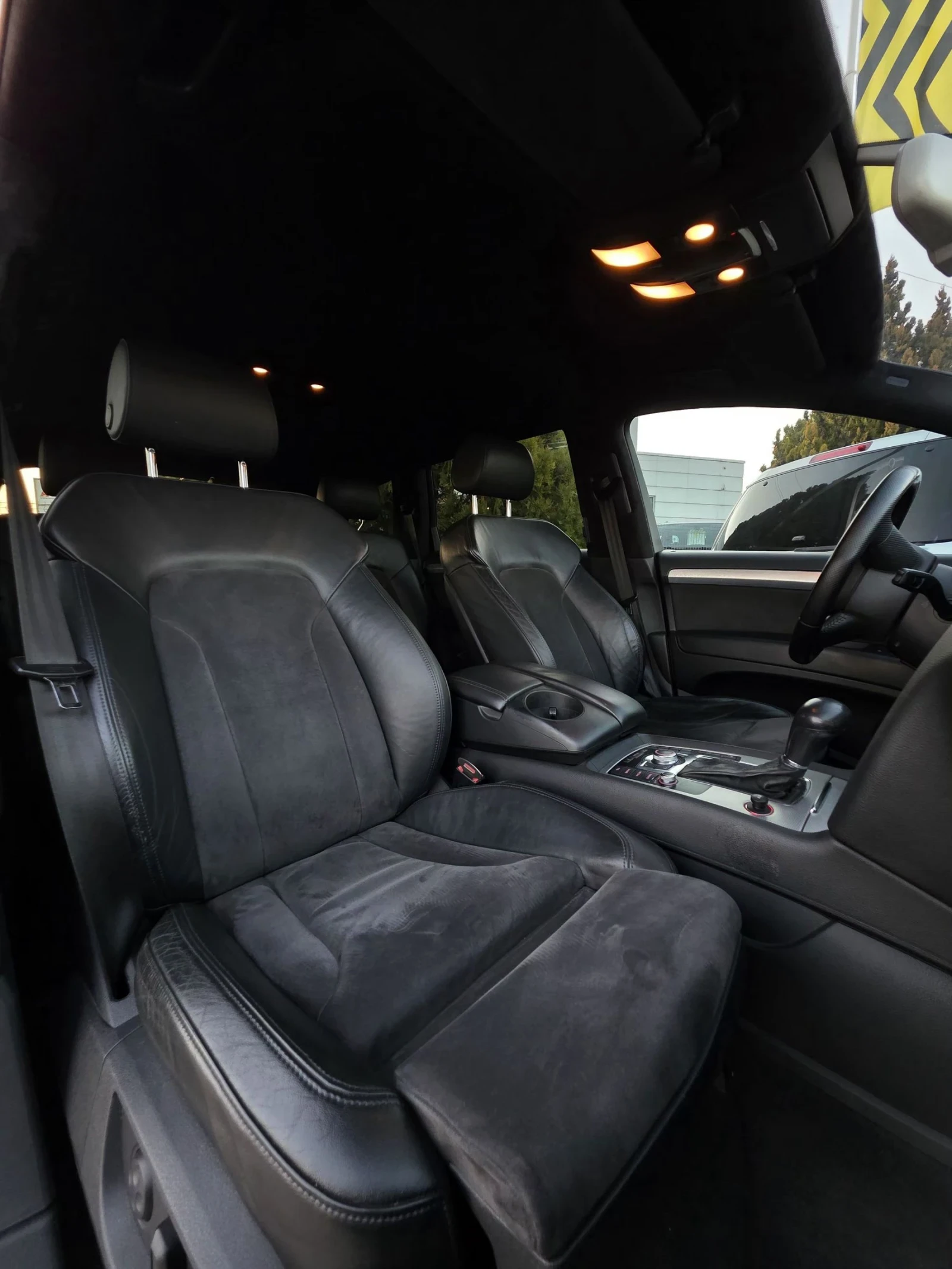 Audi Q7 S-LINE/KEYLESS/3.0TDI, снимка 11 - Автомобили и джипове - 53786981