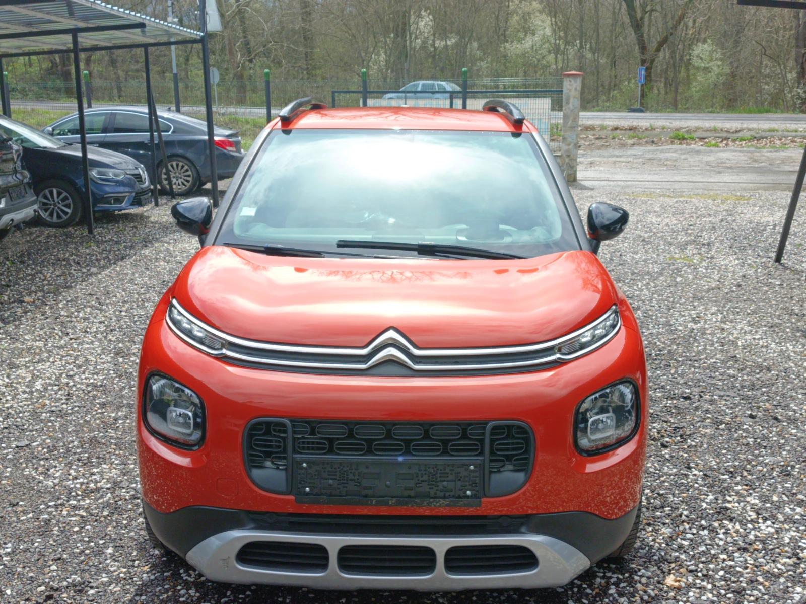 Citroen C3 Aircross 1.2i Автоматик, снимка 13 - Автомобили и джипове - 54092202