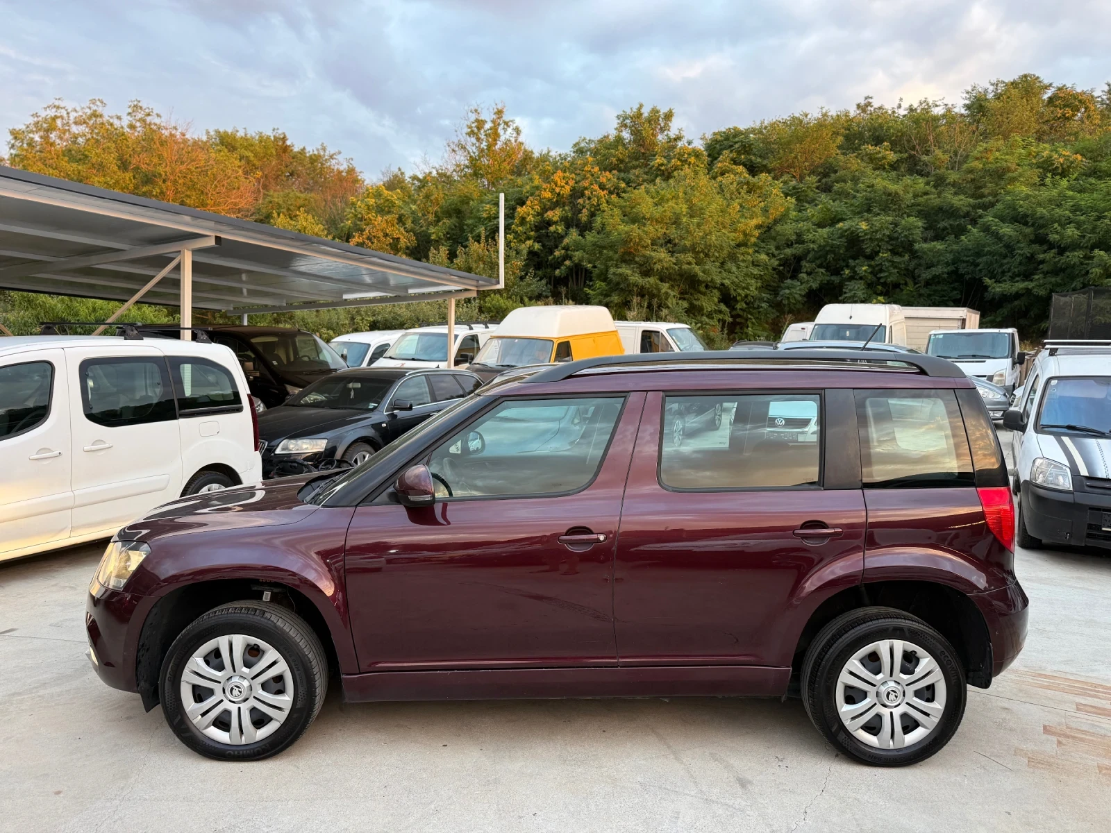 Skoda Yeti 2.0TDI 110К.С. 4Х4, снимка 8 - Автомобили и джипове - 55386672