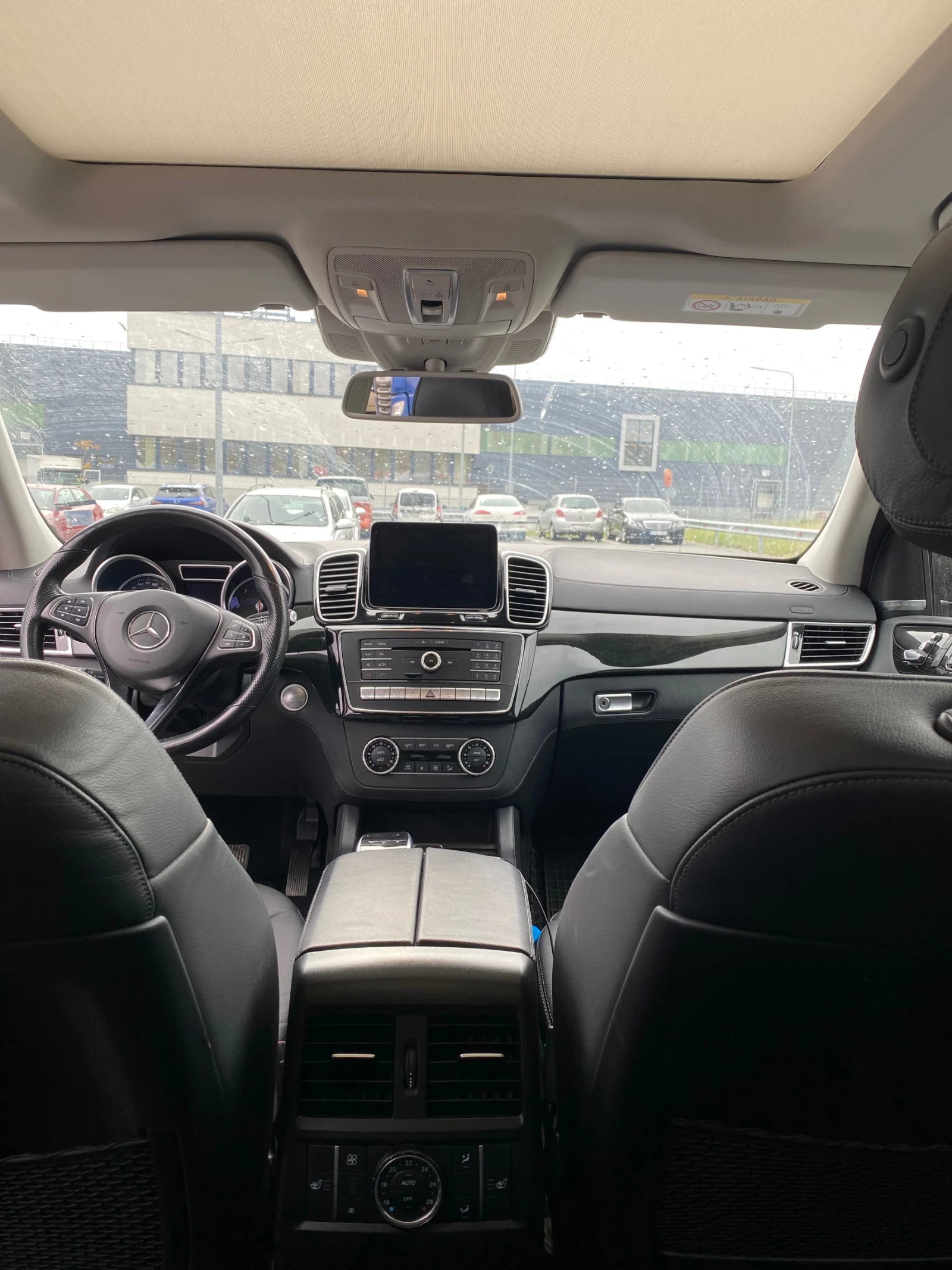 Mercedes-Benz GLE 350 3.5 D 4 Matic, снимка 12 - Автомобили и джипове - 56268308