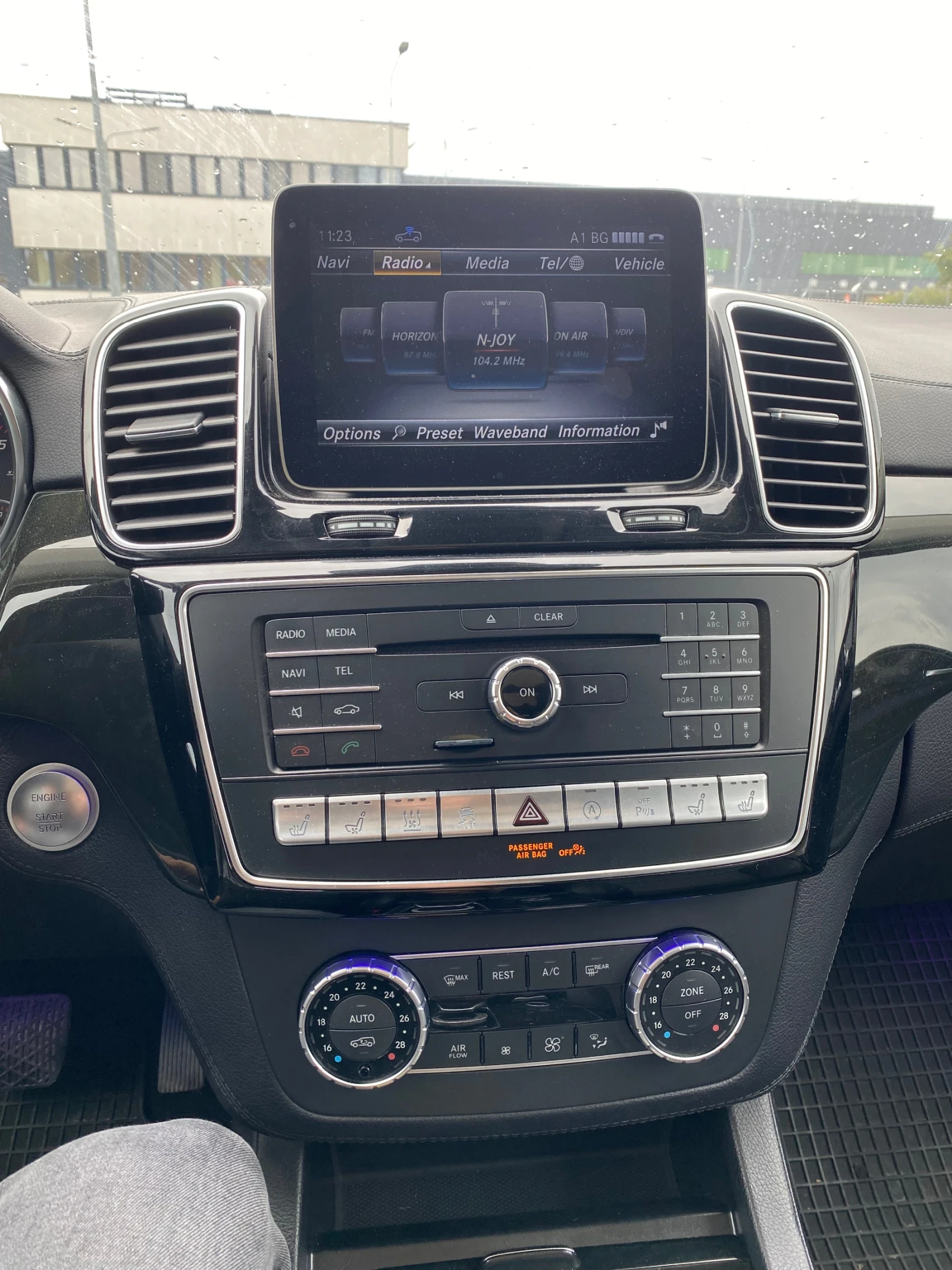 Mercedes-Benz GLE 350 3.5 D 4 Matic, снимка 4 - Автомобили и джипове - 56268308