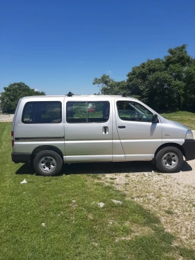 Toyota Hiace 2.5D -4 WD, снимка 6