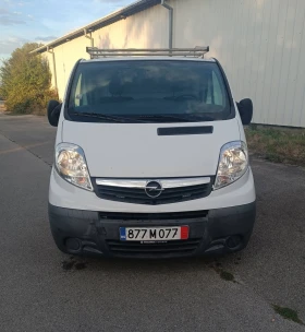 Opel Vivaro 2.5 CDTI 2011г., снимка 5
