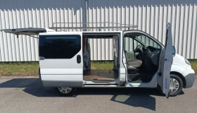 Opel Vivaro 2.5 CDTI 2011г., снимка 7