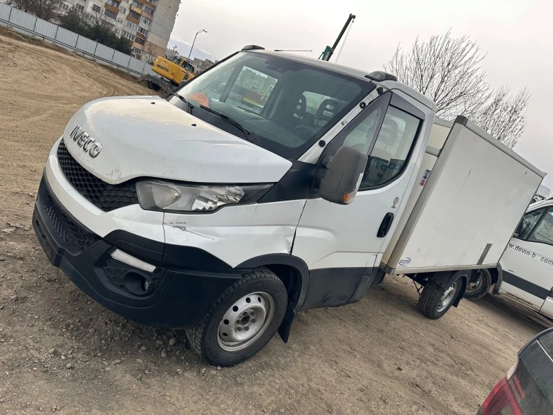 Iveco Daily Хладилен, снимка 3 - Бусове и автобуси - 48953306