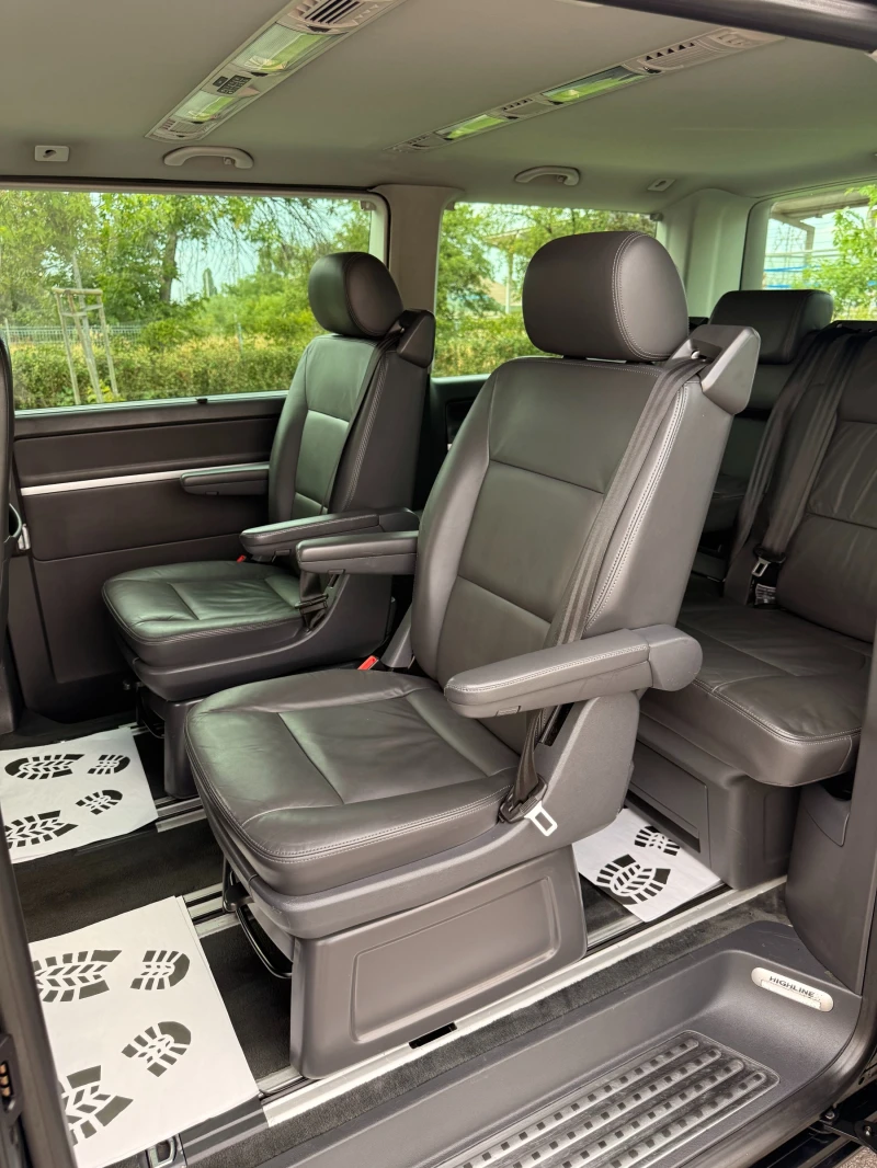 VW Multivan 2.0BITDI* HIGLINE* 180кс* 182000км* , снимка 9 - Бусове и автобуси - 51024610