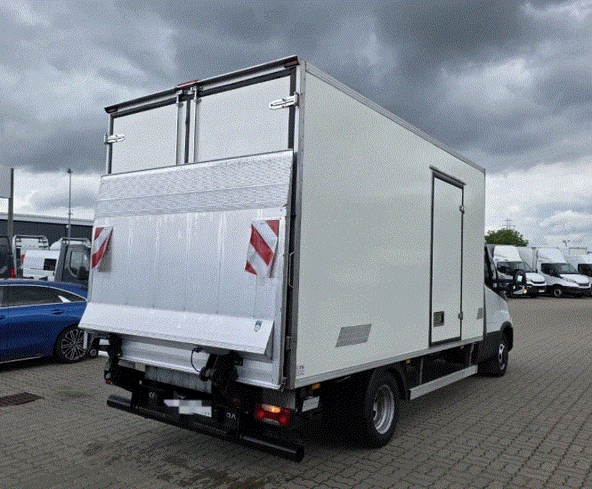 Iveco Deily 50C 16 КАТ Б 4.2m, снимка 3 - Бусове и автобуси - 54919363