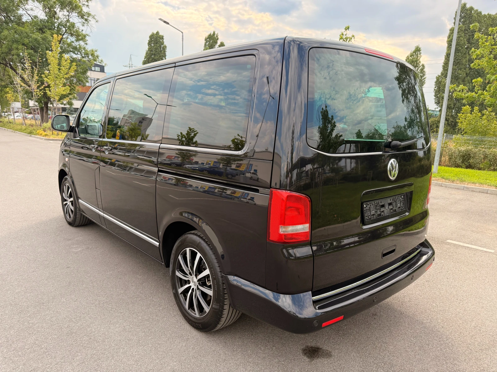 VW Multivan 2.0BITDI* HIGLINE* 180кс* 182000км*  - изображение 6