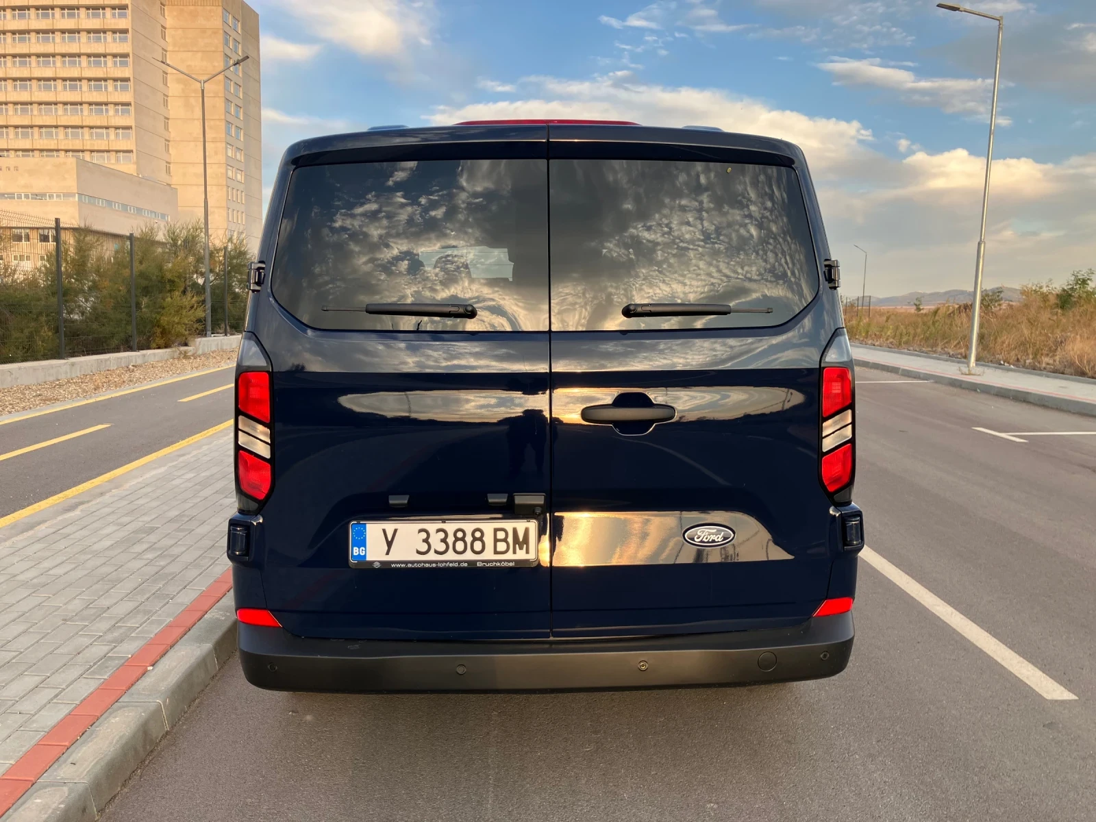 Ford Transit Custom, снимка 6 - Бусове и автобуси - 56411147