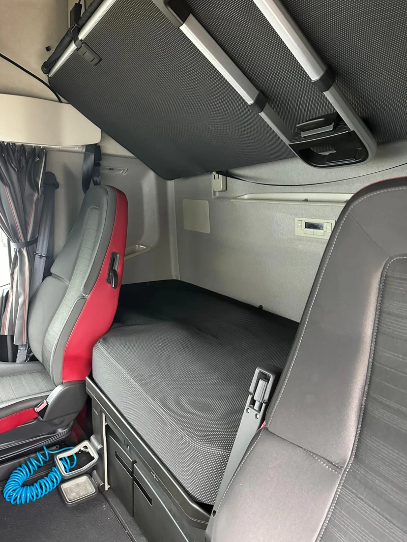 Volvo Fh 500 SURPLANCHER, снимка 8 - Камиони - 52731653