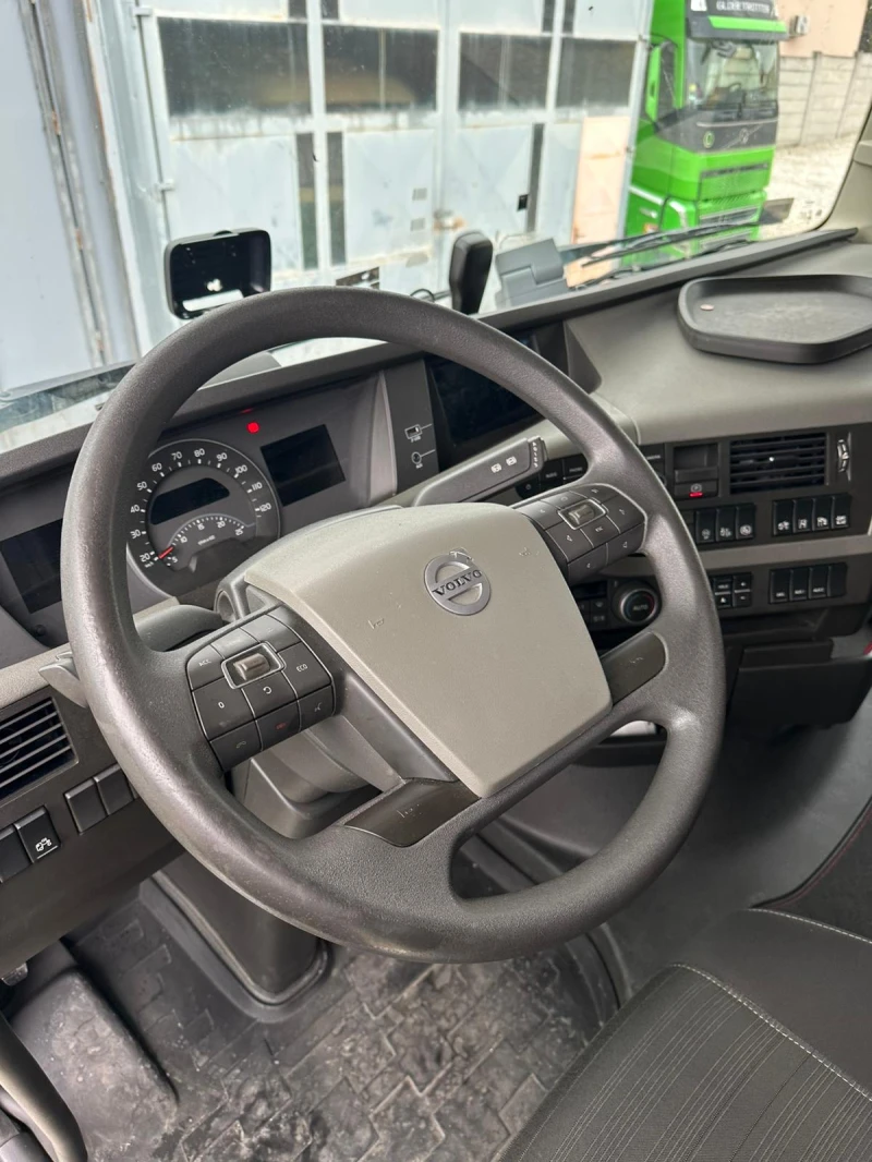 Volvo Fh 500 SURPLANCHER, снимка 10 - Камиони - 52731653