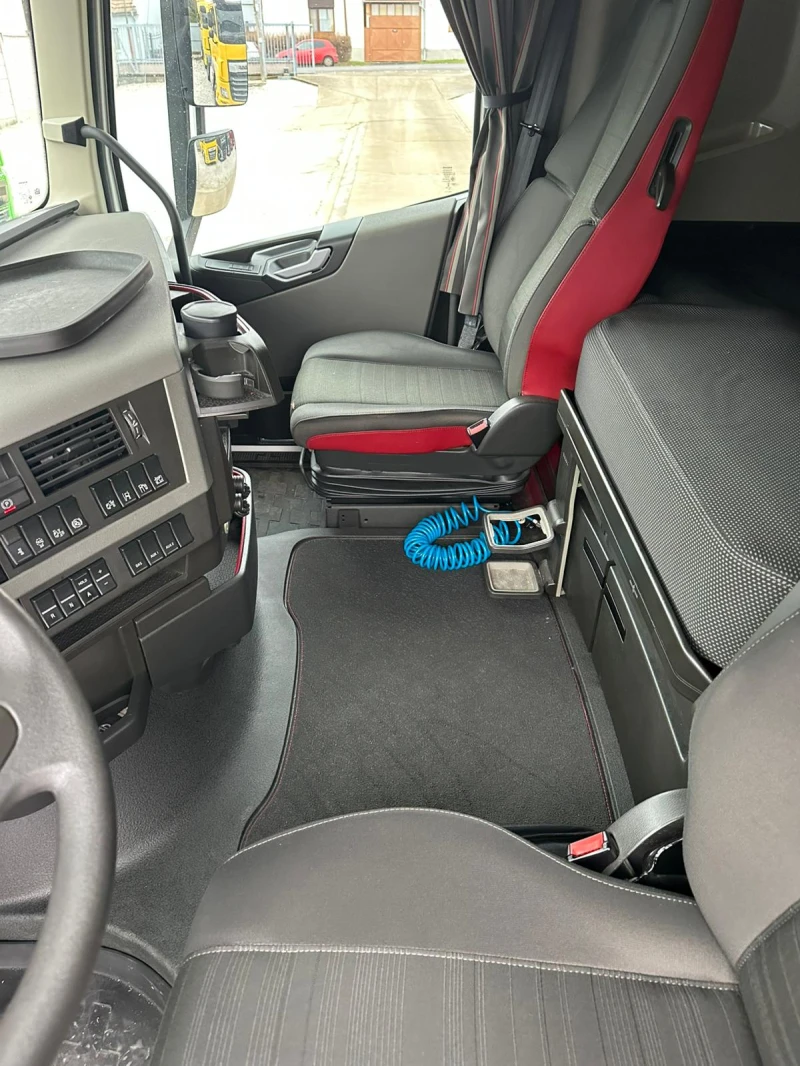 Volvo Fh 500 SURPLANCHER, снимка 7 - Камиони - 52731653