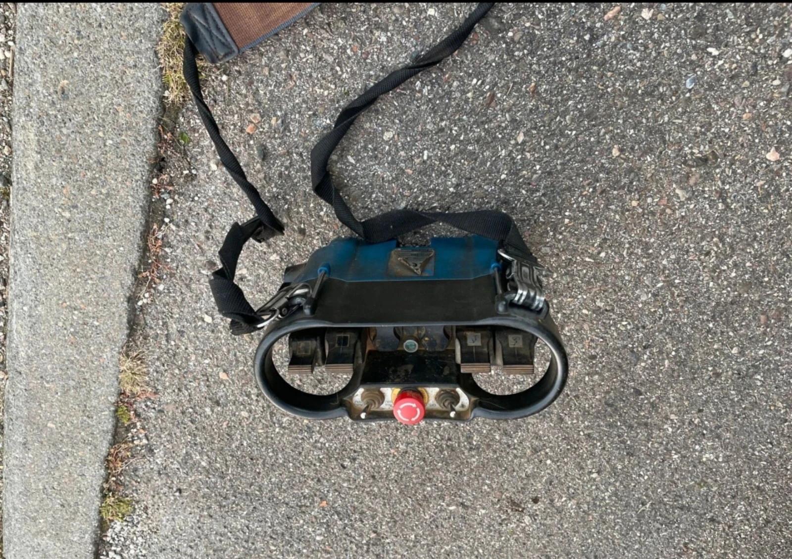 Mercedes-Benz Arocs 2540L   | Mobile.bg   13