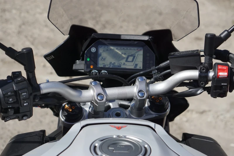 Yamaha Mt-10, снимка 8 - Мотоциклети и мототехника - 50148216